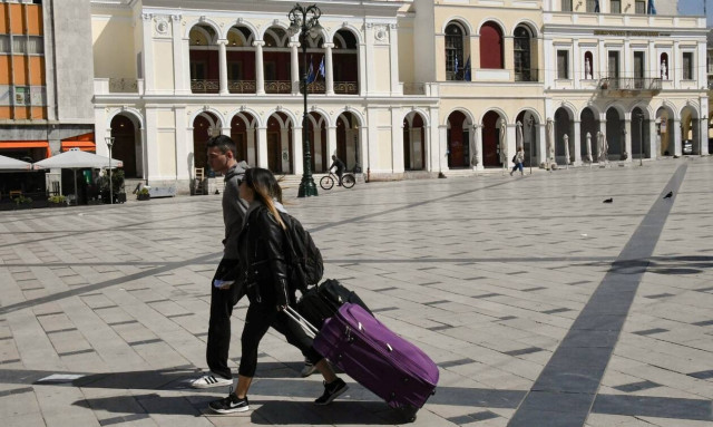 Κορονοϊός: Σε καθεστώς περιοριστικών μέτρων η Π.Ε Αχαΐας και ο Δήμος Ιωαννιτών