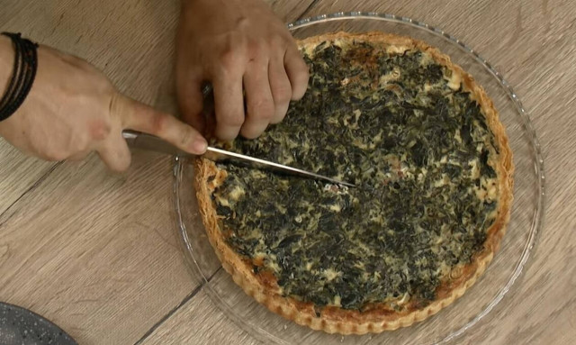 Άκης Πετρετζίκης: Κις Λορέν με σπανάκι