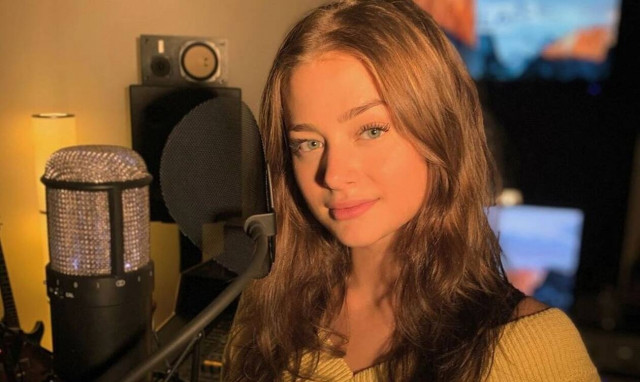 Η Στεφανία αποκαλύπτει λεπτομέρειες για τη συμμετοχή της στη Eurovision