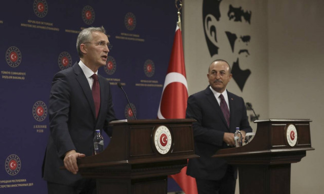 Προκαλεί ο Τσαβούσογλου: Η Ελλάδα έστειλε πολεμικά σκάφη στην υφαλοκρηπίδα μας