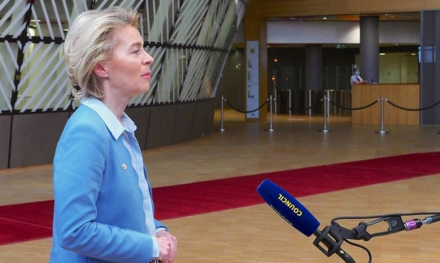 Κορονοϊός: Σε καραντίνα η Ούρσουλα φον ντε Λάιεν - Ήρθε σε επαφή με άτομο που νοσούσε