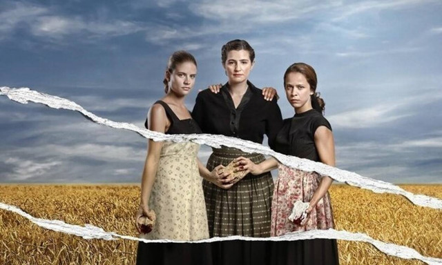 Άγριες Μέλισσες spoiler: Ο τρίτος άνδρας που «κλέβει» την Ελένη (video)