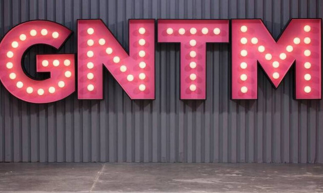 GNTM 3: Αυτό είναι το πρώτο ζευγάρι στο παιχνίδι (video)