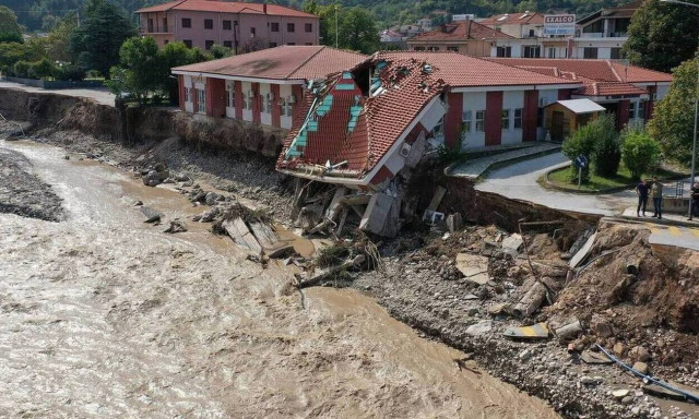 Είδη πρώτης ανάγκης και τρόφιμα απέστειλαν στην Καρδίτσα οι δήμοι της Κεντρικής Μακεδονίας