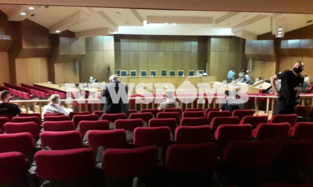 Απόφαση δίκης Χρυσής Αυγής: Ένοχοι οι 4 κατηγορούμενοι για την επίθεση στους Αιγύπτιους ψαράδες