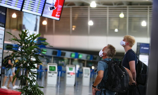 Ακυρώσεις και τροποποιήσεις πτήσεων Sky Express την Πέμπτη λόγω στάσης εργασίας