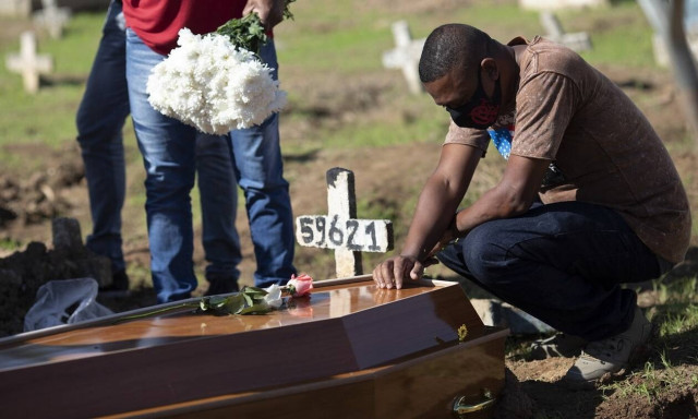 Κορονοϊός στη Βραζιλία: Πάνω από 5 εκατομμύρια τα κρούσματα - Στους 148.228 οι νεκροί
