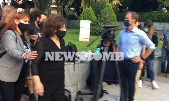 Δίκη Χρυσής Αυγής: Στο Εφετείο η Μάγδα Φύσσα (pics)