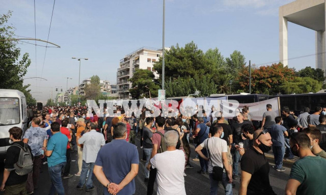 Δίκη Χρυσής Αυγής: Σε εξέλιξη αντιφασιστική συγκέντρωση στο Εφετείο 