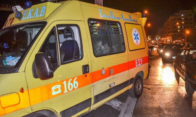 Καβάλα: Ένας νεκρός και εννέα τραυματίες σε φρικτό τροχαίο