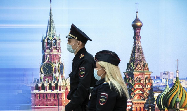 Ρωσία - Κορονοϊός: Στο 50% έφθασε μέσα σε δύο μήνες το ποσοστό των ασθενών ηλικίας άνω των 65 ετών