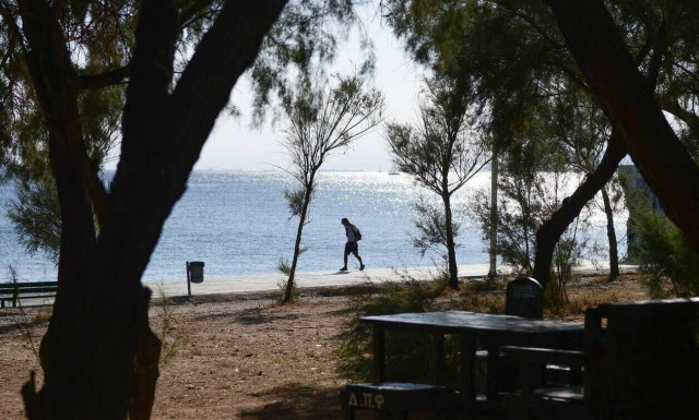 Καιρός: Έρχεται ζεστό Σαββατοκύριακο - Οι θερμοκρασίες στην Αθήνα