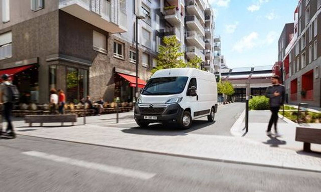 ΝΕΟ CITROËN Ë-JUMPER: 100% ËLECTRIC VAN, έως και 17 Μ3 όγκος φόρτωσης