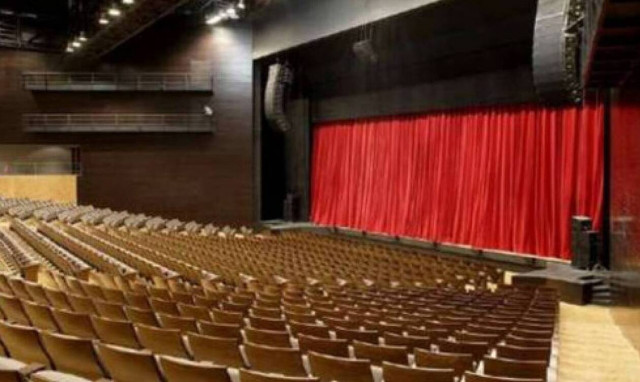 Κορονοϊός: Πώς θα λειτουργήσουν θέατρα και κινηματογράφοι