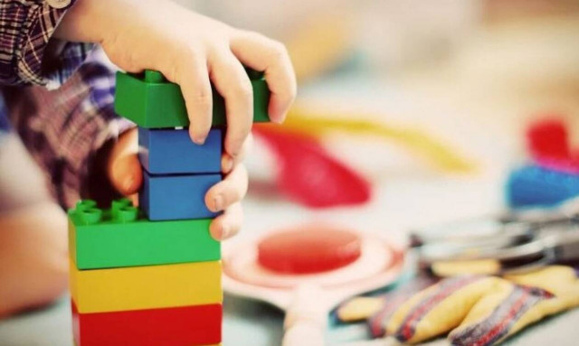 Βρεφονηπιακοί σταθμοί: Αναρτήθηκαν από τον ΟΑΕΔ οι προσωρινοί πίνακες κατάταξης των υποψηφίων