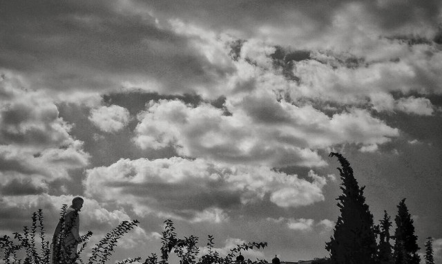 Καιρός: Με νεφώσεις η Κυριακή - Νέα επιδείνωση από Δευτέρα