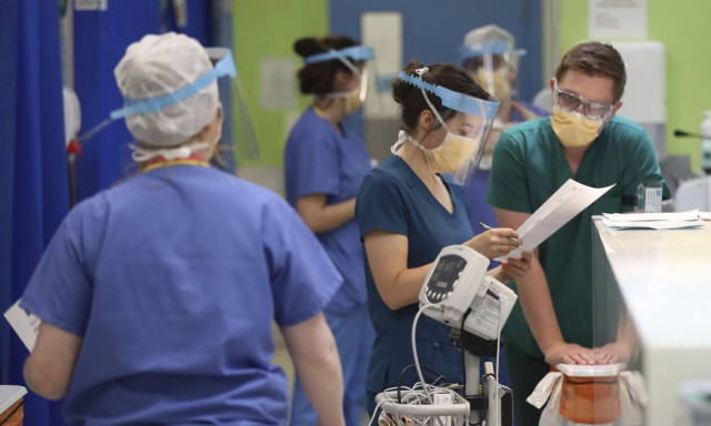 Ιρλανδία: Υψηλότερος αριθμός νέων κρουσμάτων από τον Απρίλιο - Έφτασε τα 1.012