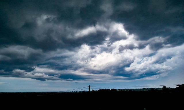 Κακοκαιρία «εξπρές» προ των πυλών - Οδηγίες για την προστασία των πολιτών
