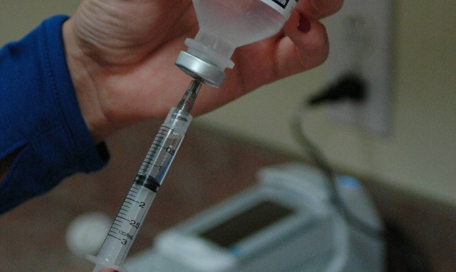 Εμβόλια γρίπης και πνευμονιόκοκκου: Όλα όσα πρέπει να γνωρίζουμε