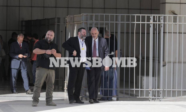 Δίκη Χρυσής Αυγής: Ο Λαγός ζήτησε την εξαίρεση όλης της έδρας πλην της εισαγγελέως