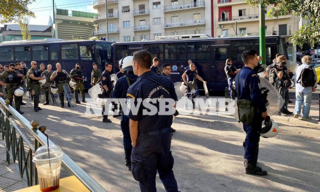 Δίκη Χρυσής Αυγής: Ένταση στο Εφετείο - 12 προσαγωγές