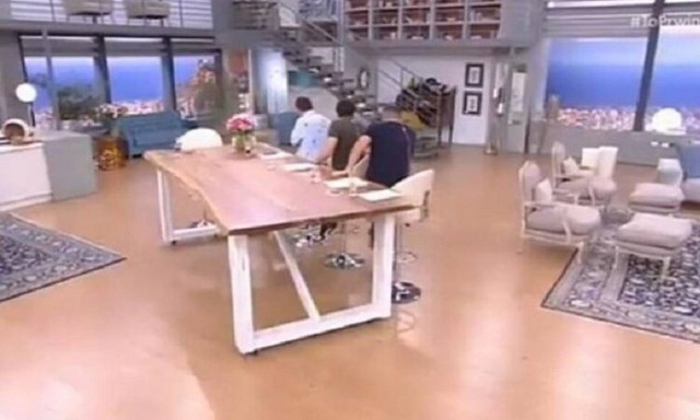 Φαίη Σκορδά: Ατύχημα για την παρουσιάστρια on air - Τι συνέβη;