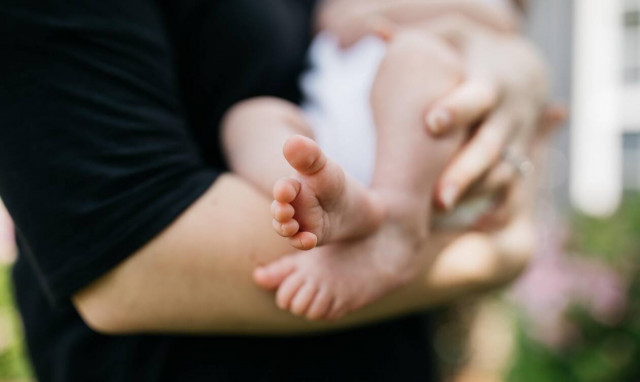 Κινδυνεύουν από οστεοπόρωση όσες θηλάζουν;