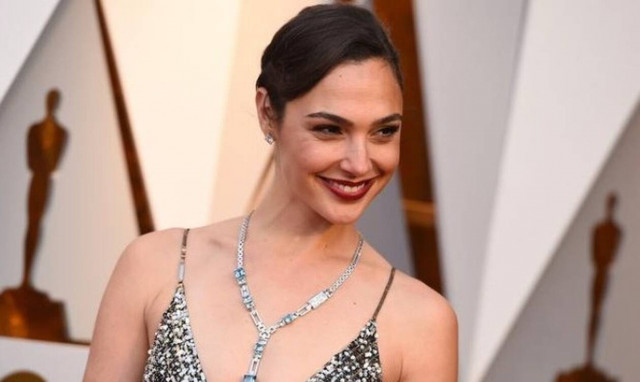 Η Γκαλ Γκαντότ θα υποδυθεί την Κλεοπάτρα