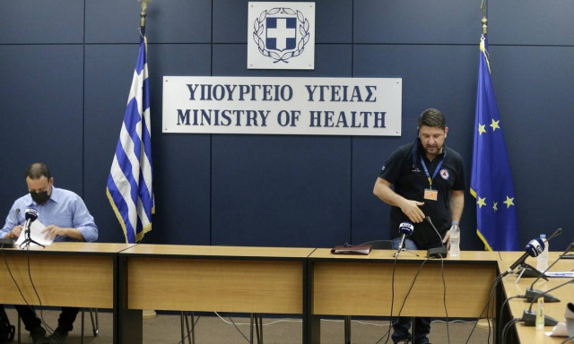 Κορονοϊός: LIVE η ενημέρωση για την πορεία της πανδημίας στη χώρα μας