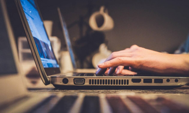 Πόσα γνωρίζεις για τα δικαιώματά σου όταν κάνεις ηλεκτρονικές αγορές;