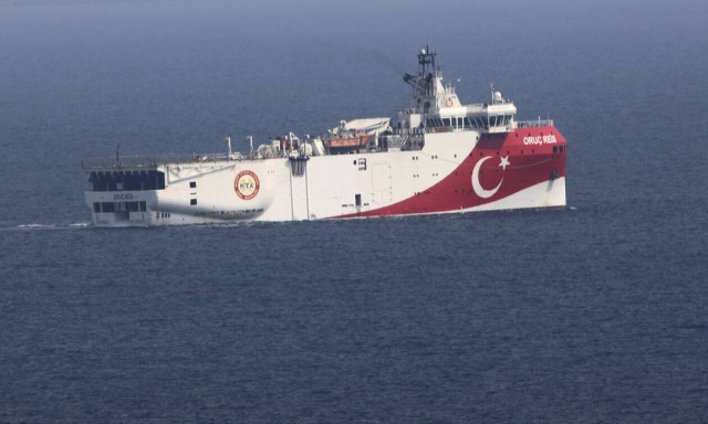 Oruc Reis: Δείτε πού είναι το τουρκικό ερευνητικό - Πλέει ανοιχτά του Καστελόριζου