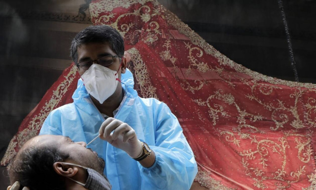 Κορονοϊός - Ινδία: 7,24 εκατομμύρια κρούσματα - Οι θάνατοι πλησιάζουν τους 111.000