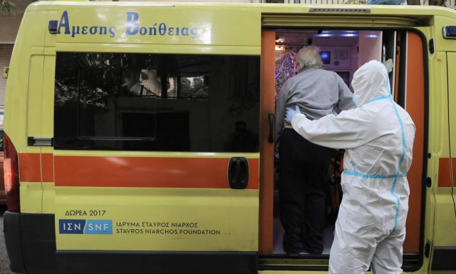 Κορονοϊός: Υγειονομική «βόμβα» τα γηροκομεία - Σε καραντίνα μονάδα στα Ιωάννινα 