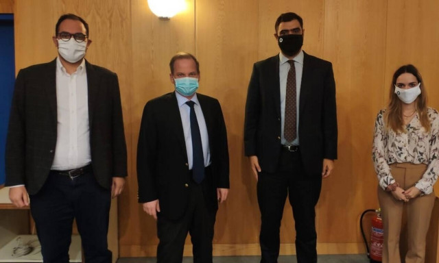 ΟΝΝΕΔ: Πρόταση για χορήγηση φοιτητικού πάσο στους Έλληνες φοιτητές του εξωτερικού