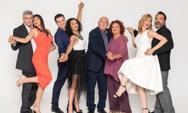 Μην αρχίζεις τη μουρμούρα: Ο Ηλίας κρυφακούει την Καίτη να τον κατηγορεί 