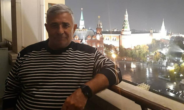 Βαλέριος Ασλανίδης: Ο πρώτος Έλληνας που έκανε το ρωσικό εμβόλιο αποκλειστικά στο Newsbomb.gr