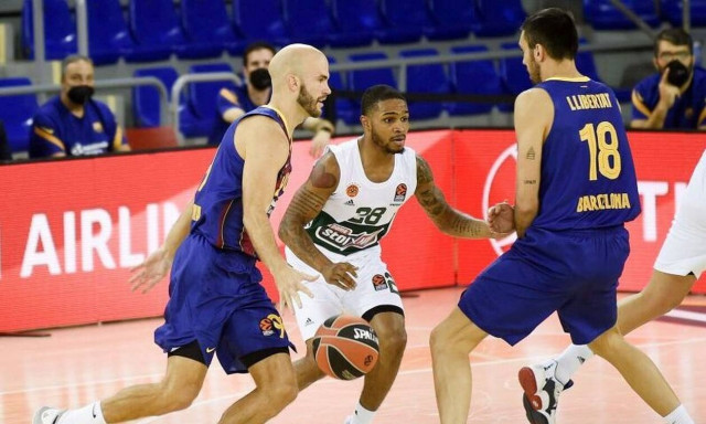 Μπαρτσελόνα-Παναθηναϊκός: Ο Καλάθης αντίπαλος με… τρίποντο (vid+pics)