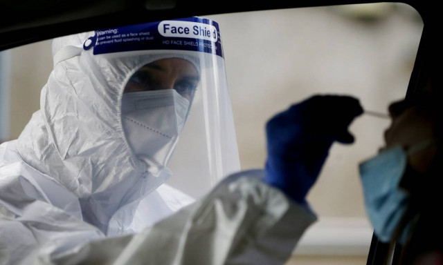 Κορονοϊός: «Ξεδιπλώνεται» ραγδαία στην Ευρώπη - Ποιες χώρες γυρίζουν στο lockdown