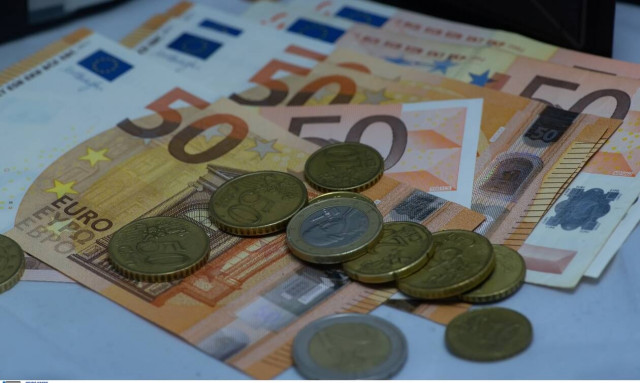 Επίδομα 534 ευρώ: Καταβλήθηκε στους δικαιούχους η αποζημίωση ειδικού σκοπού