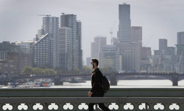 Κορονοϊός: Αρνητικό ρεκόρ κρουσμάτων σε όλο τον κόσμο - Πάνω από 400.000 την Πέμπτη