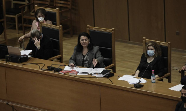 Δίκη Χρυσής Αυγής - Δικηγόρος Μπούκουρα: «Ο πελάτης μου δεν ξέρει τίποτα άλλο πέρα από πίτσες...»