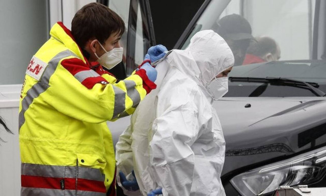 Ρεκόρ νέων κρουσμάτων στη Γερμανία – Πάνω από 7000 θετικοί στον κορονοϊό