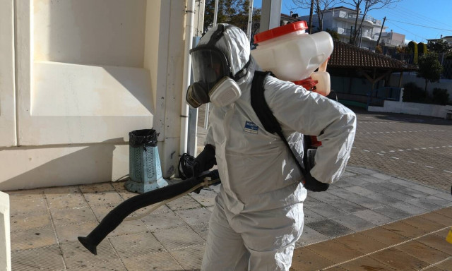 Κορονοϊός: Ακόμη δύο θάνατοι στην Ελλάδα - Στους 484 οι νεκροί