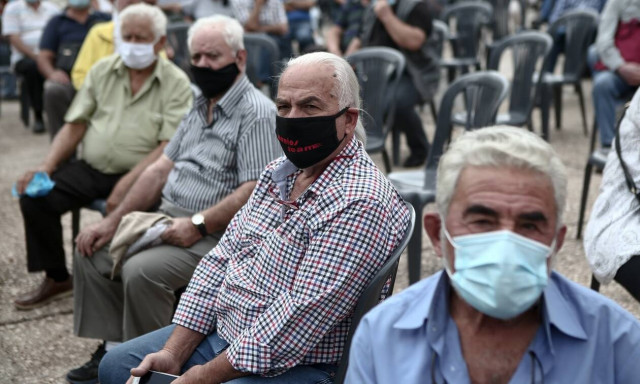 Αναδρομικά - Συντάξεις: «Κλείδωσαν» οι ημερομηνίες - Πότε θα πάρετε λεφτά