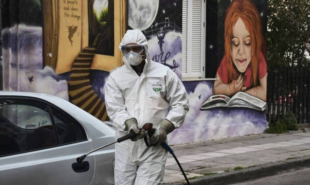 482 new coronavirus cases on Saturday - 10 deaths