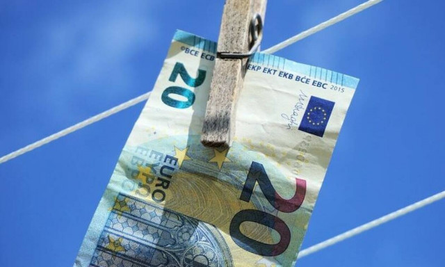 Μείωση ασφαλιστικών εισφορών: Ποιους αφορά - Τα κέρδη μισθωτών και εργοδοτών