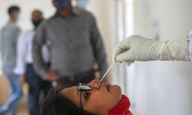 Κορονοϊός - Μελέτη: Ασθενείς που νοσηλεύθηκαν  μπορεί να παρουσιάζουν συμπτώματα επί μήνες