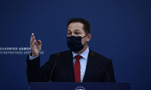 Κορονοϊός - Πέτσας: Παραδειγματική τιμωρία σε όσους επαγγελματίες παραβιάζουν το ωράριο