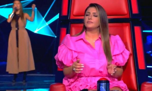 The Voice: Η 25χρονη που μάγεψε κριτές και κοινό με την ερμηνεία της (video)