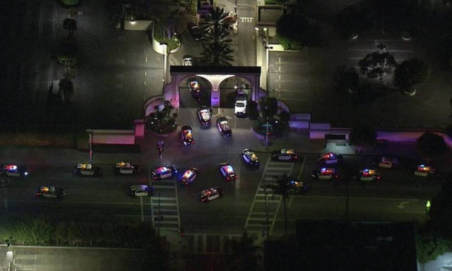 Συναγερμός στο Χόλυγουντ: Άνδρας έχει ταμπουρωθεί στο κτήριο